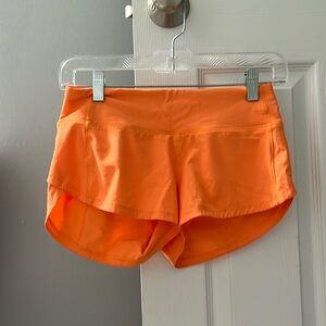 lululemon speed up low-rise 2.5, size 2